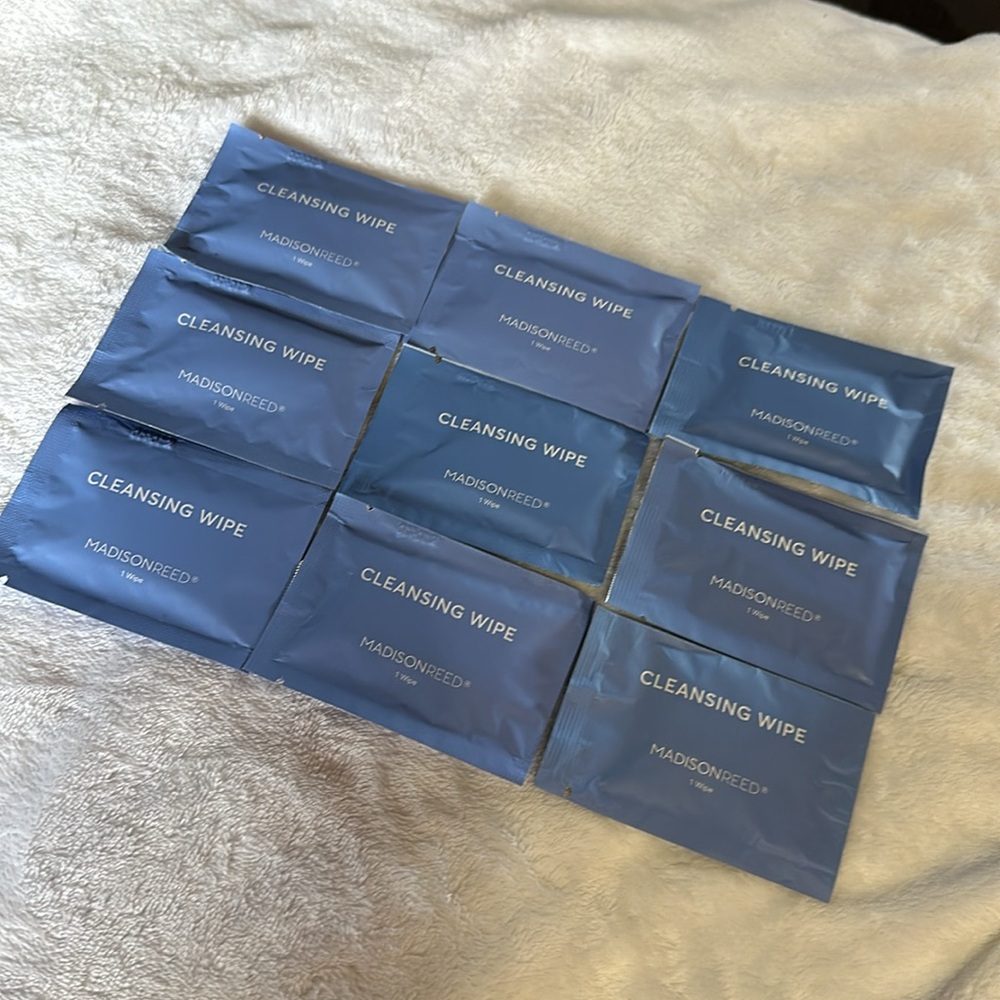 Madison Reed Hair Color Cleansing Wipe Packets - Picture 6 of 6
